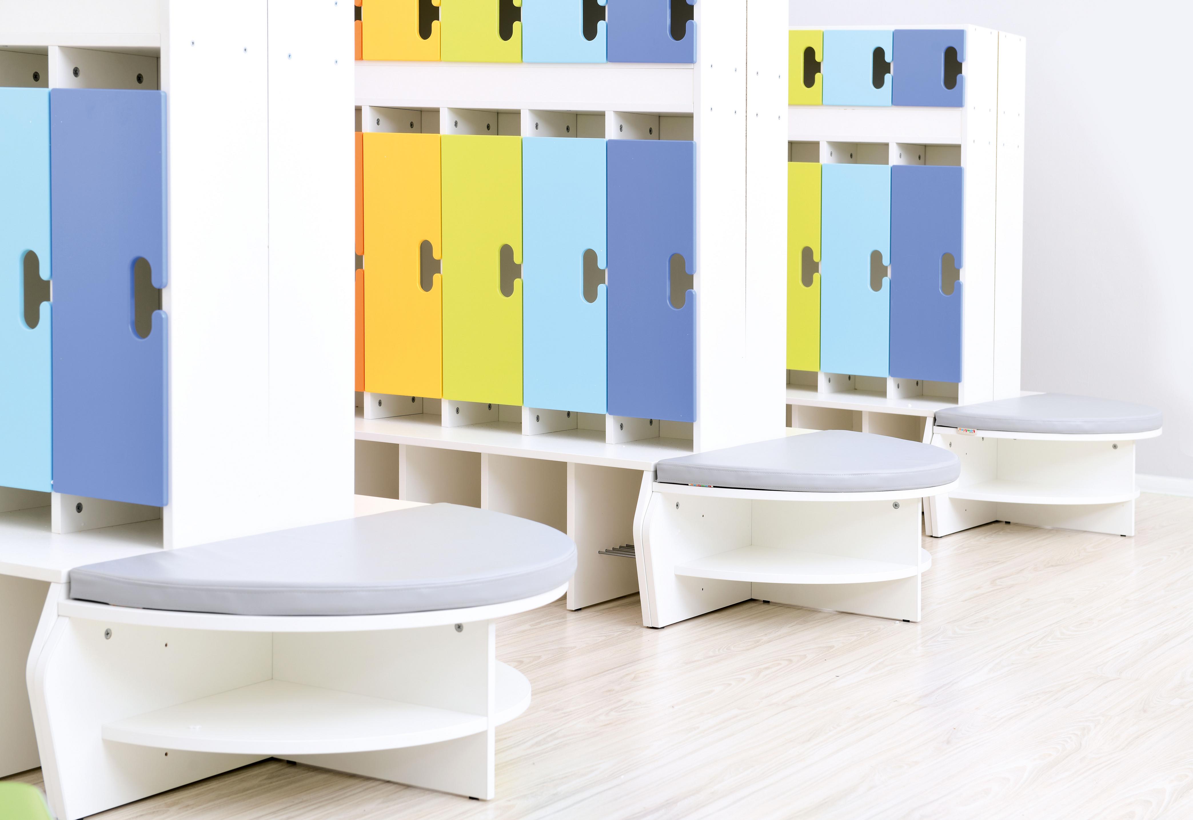 Garderobe Kindergarten Schule: Garderobenbank Chamäleon Ahorn Jylland SH 33 cm