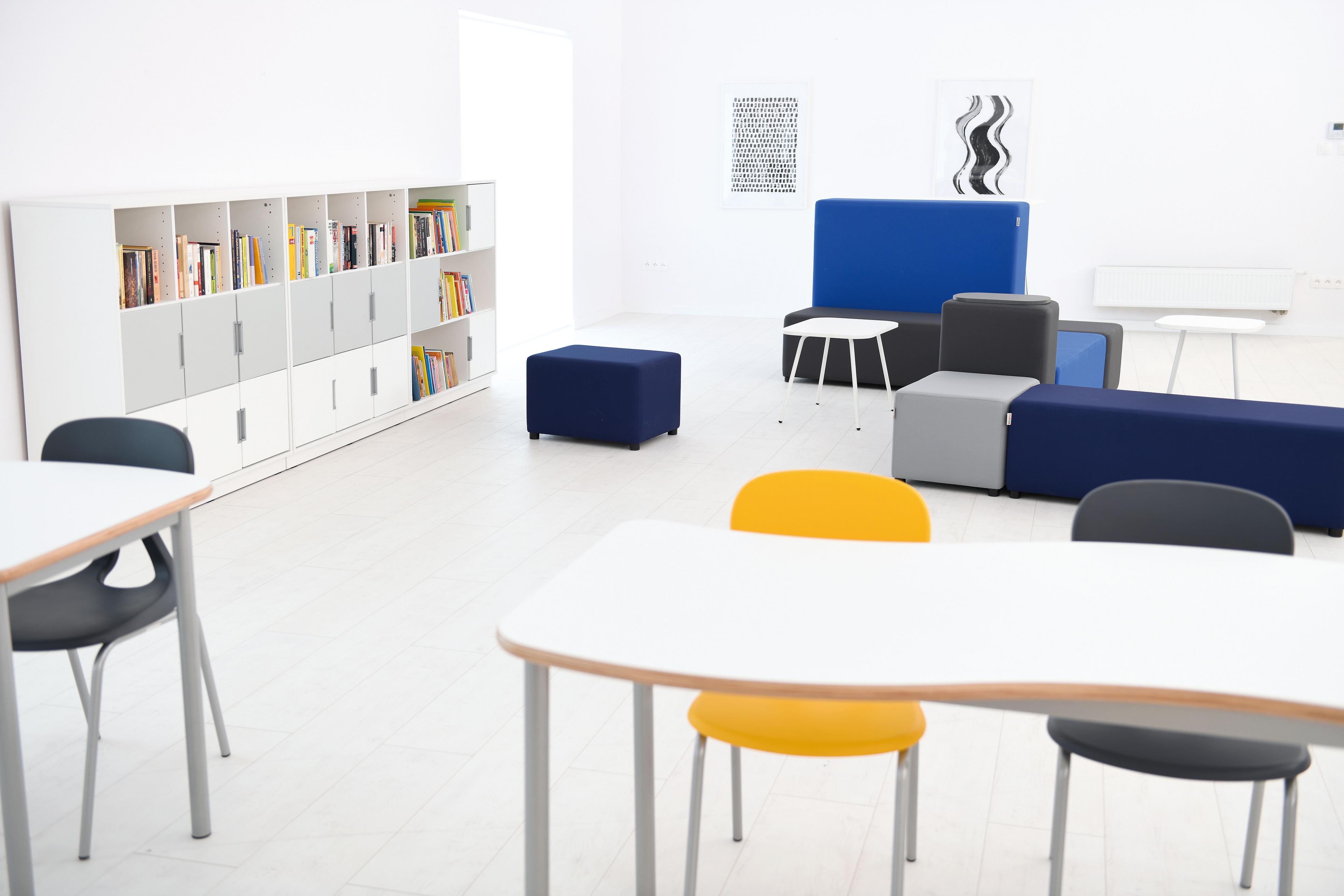 Modul Blocks maxi in Graphit – Loungemöbel für Schule & Büro