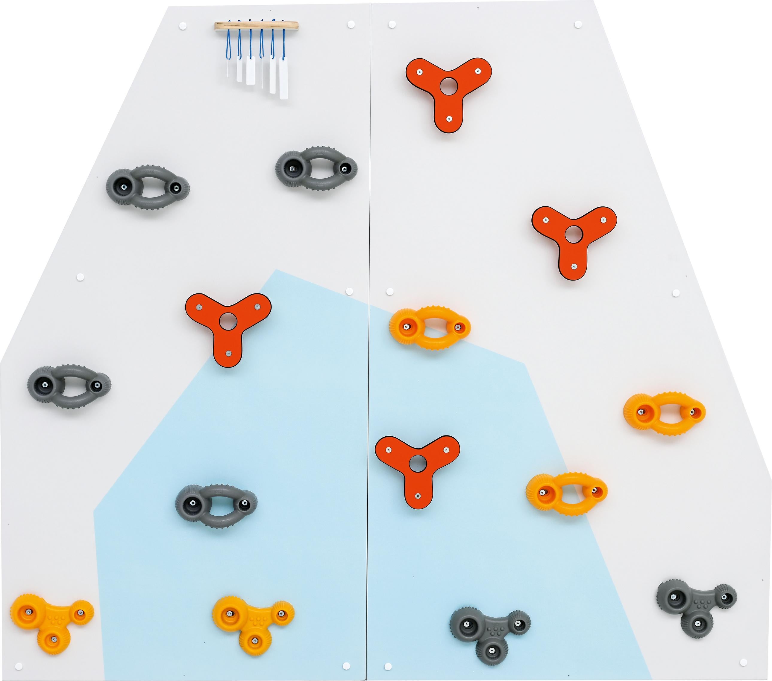 Bunte Kletterwand für Kita mit sicheren Griffen.