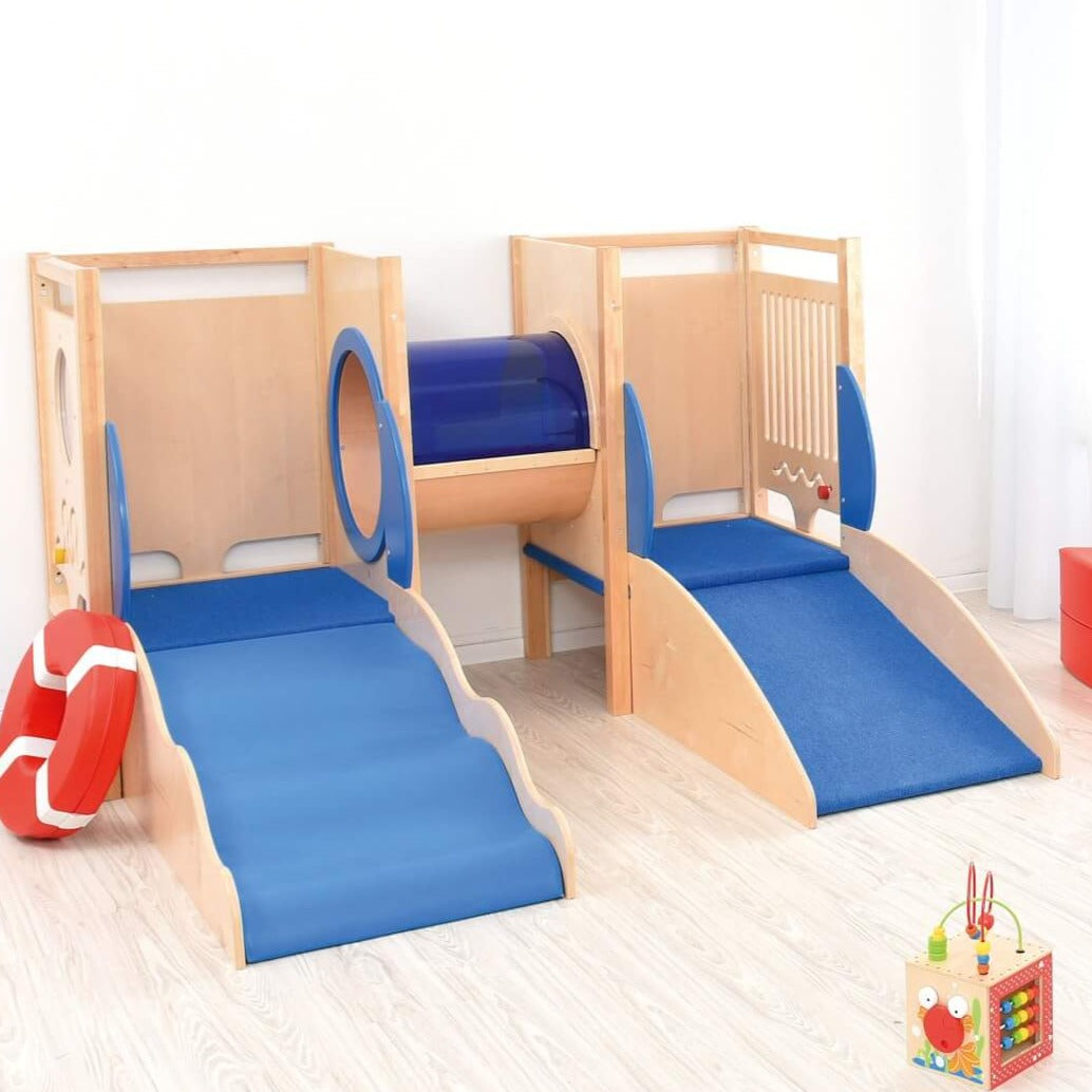 Kindergarten und Krippen Spielpodest U-Boot 2