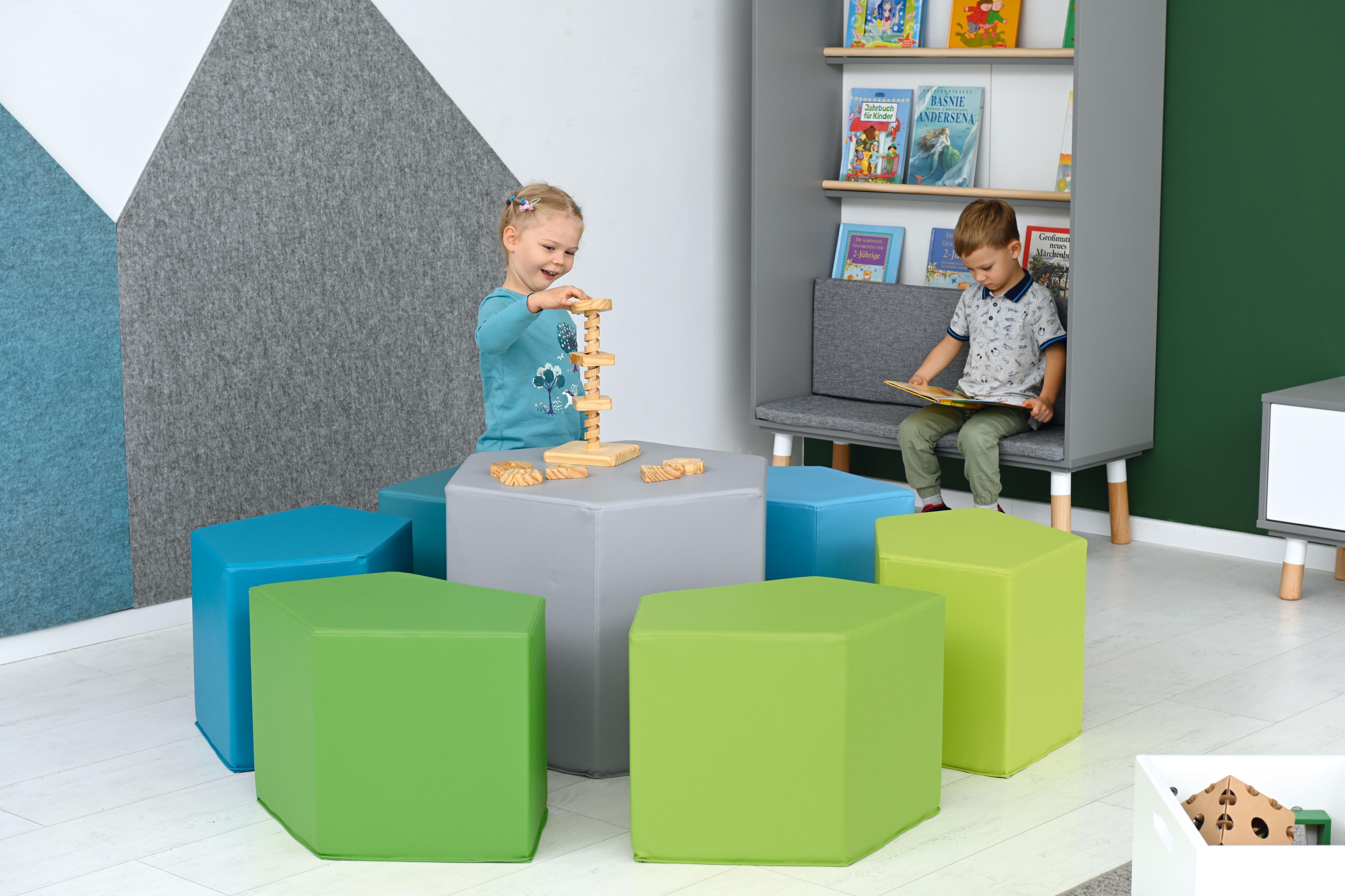 Schaumstoff-Sitzgruppe Loris 1, Sitzhöhe 38 cm im Gruppenraum