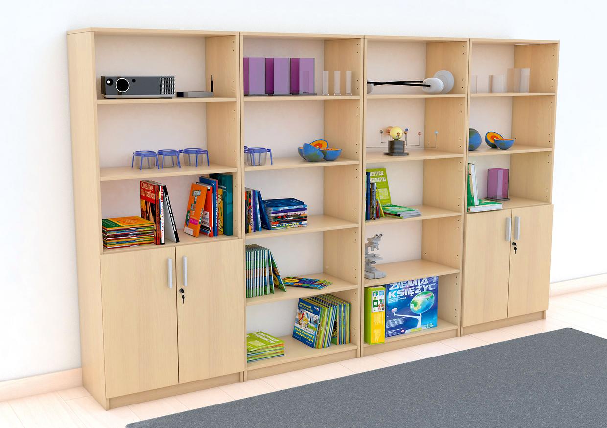 Schrankwand EXPO 7 gefüllt mit Büchern und Materialien.